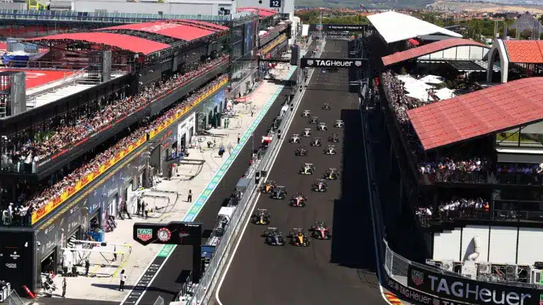 Unalmas az F1? Egy adat szerint 2000 óta nem voltak ilyen változatosak a futamok